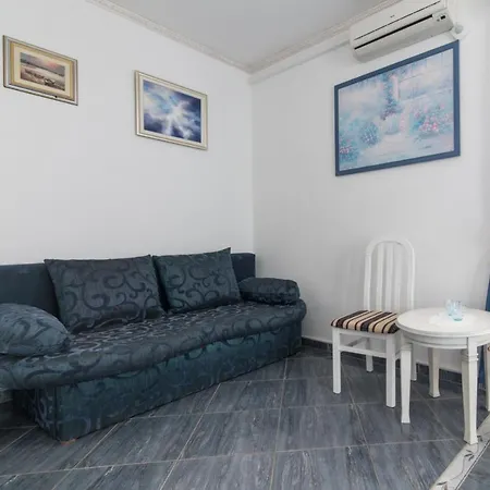 Apartment Sonja *