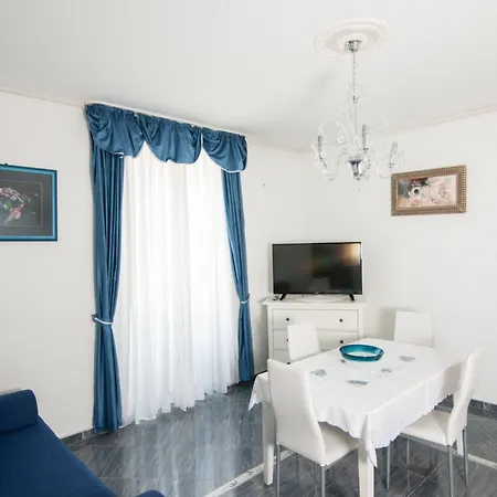 Sonja Apartment