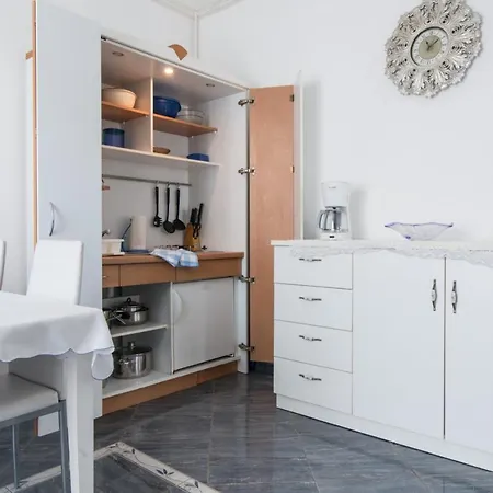 Sonja Apartment *